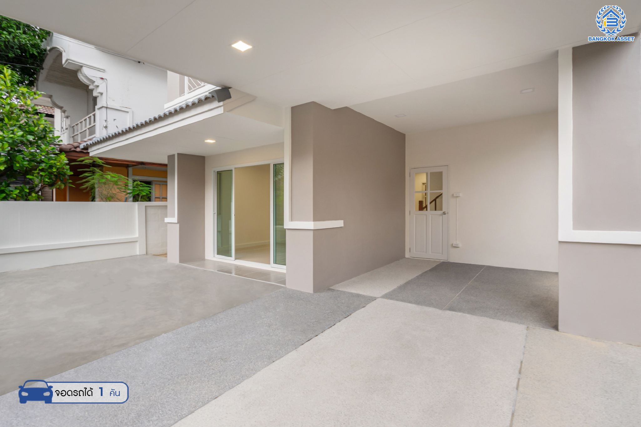 บ้านมือสองตกแต่งใหม่ ม.บุรีรมย์ วงแหวนฯ-ปิ่นเกล้า (ซ.วัดพระเงิน) บ้านแฝดหลังใหญ่ เนื้อที่ 38.5 ตร.ว. ฟังก์ชัน 3 ห้องนอน 2 ห้องน้ำ 1 ที่จอดรถ เดินทางสะดวกสบาย บนทำเลเชื่อมต่อ ถ.กาญจนาภิเษก ใกล้เซ็นทรัลเวสต์เกต รถไฟฟ้าสายสีม่วง "สถานีตลาดบางใหญ่" และทางด่วนศรีรัช!...